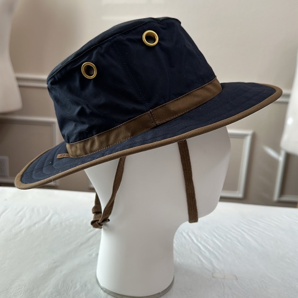 Tilley OUTBACK hat - Navy/British Tan - Picture 8 of 15